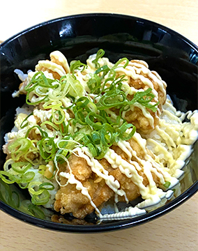 唐揚げマヨ丼
