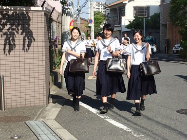 平成２６年度 衣替え | 明浄学院高等学校